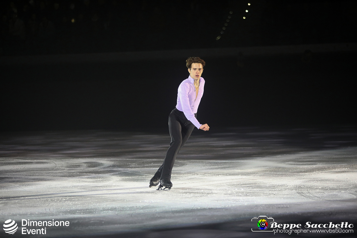 VBS_1595 - Monet on ice.jpg